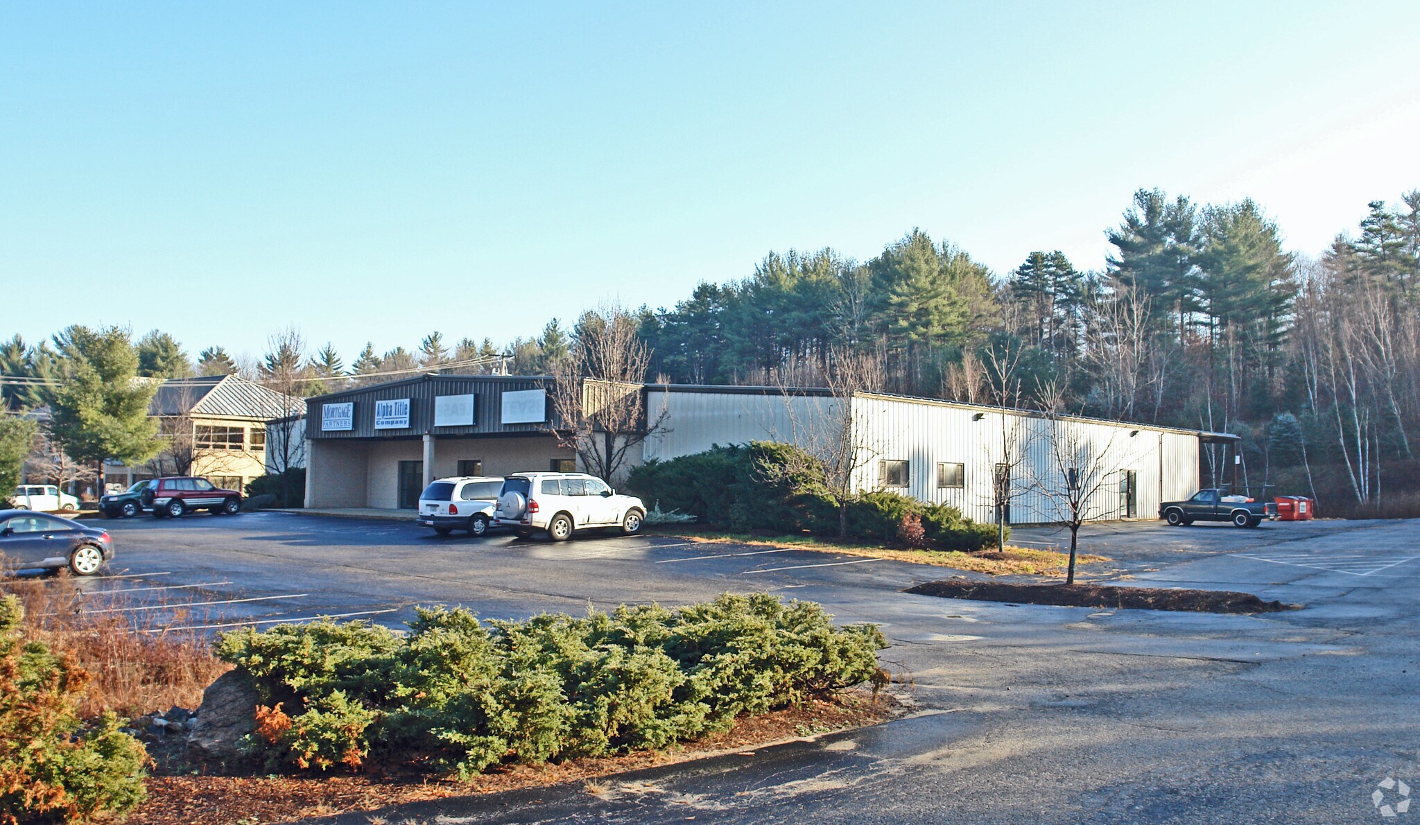 292 Route 101, Bedford, NH à louer Photo principale– Image 1 sur 7