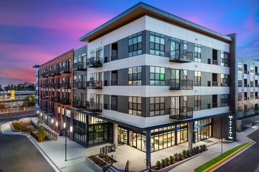 7710 Harkins Rd, Lanham, MD à louer - Photo de l’immeuble – Image 2 sur 11