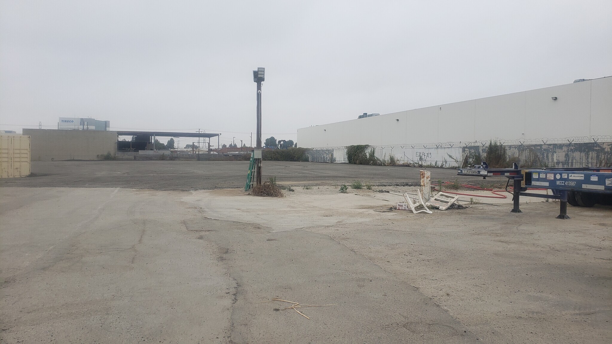 18501 S Main St, Gardena, CA à louer Autre– Image 1 sur 9