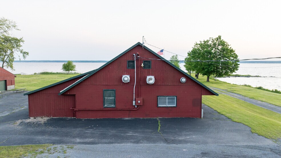 9663 Lewis Point rd, Canastota, NY à vendre - Photo de l’immeuble – Image 3 sur 24