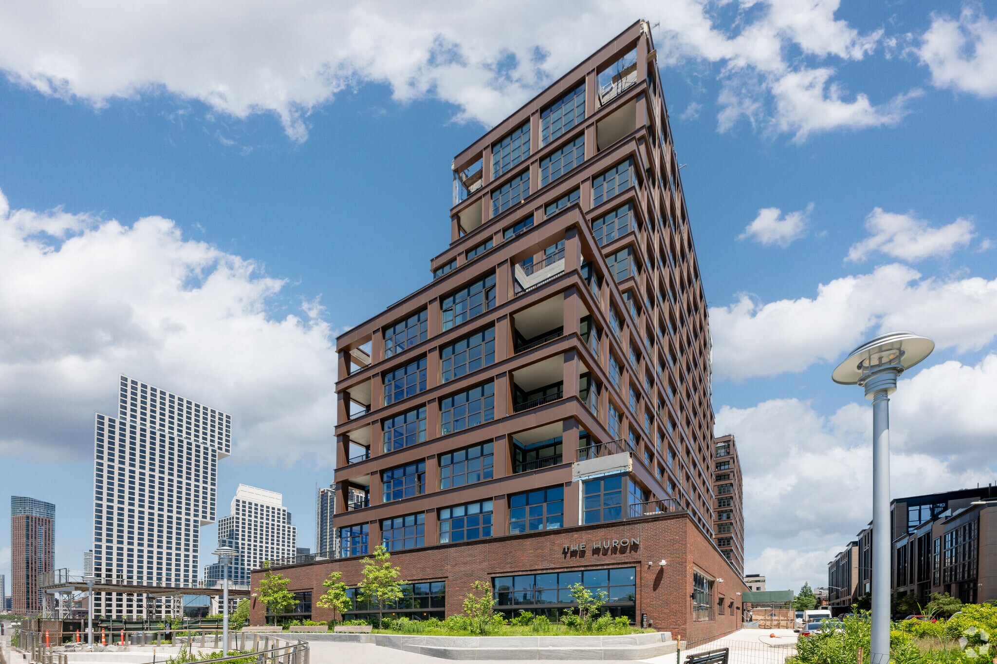 29 Huron St, Brooklyn, NY à louer Photo de l’immeuble– Image 1 sur 26