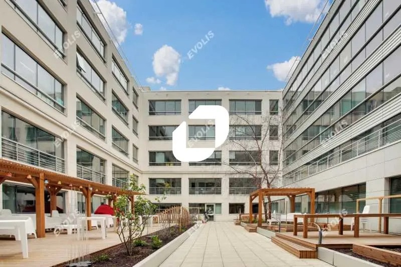 1 Avenue Du Stade De France, Saint-Denis à louer - Photo de l’immeuble – Image 2 sur 13