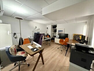 Plus de détails pour Bureau à vendre