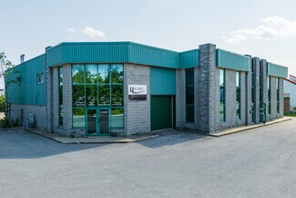 Plus de détails pour 3553-3555 Boul des Entreprises, Terrebonne, QC - Local d’activités à vendre