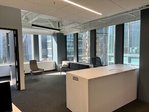 300 Mission St, San Francisco, CA à louer Photo intérieure– Image 2 sur 10