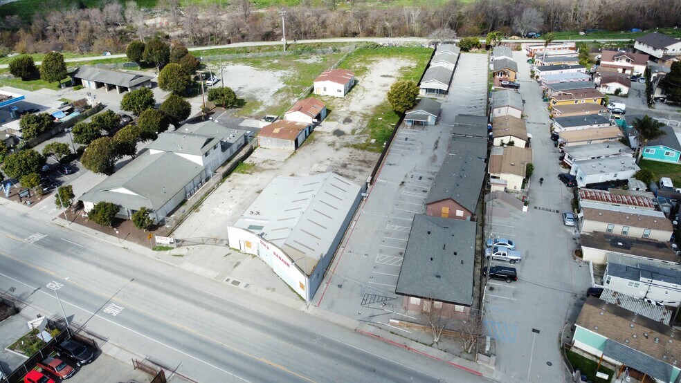 23 San Juan Rd, Watsonville, CA à vendre - Photo de l’immeuble – Image 3 sur 14