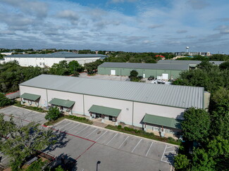 Plus de détails pour 2105 Ranch Road 620 S, Lakeway, TX - Local commercial à louer