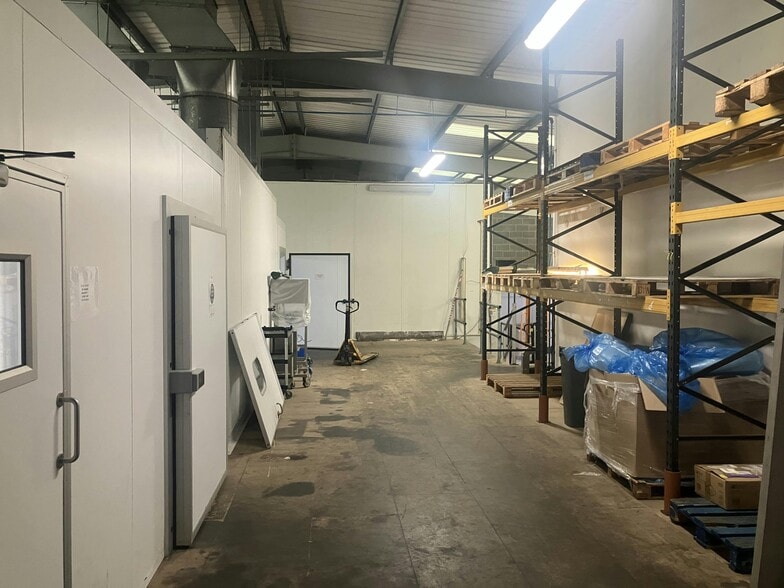 35 White Hart Ave, Londres à louer - Photo intérieure – Image 3 sur 11