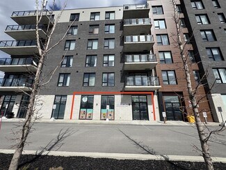 Plus de détails pour 220 Boul René-A.-Robert, Sainte-therese, QC - Local commercial à louer