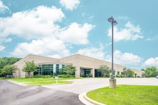 Plus de détails pour N22 W23977 Ridgeview Pky, Pewaukee, WI - Industriel/Logistique à louer