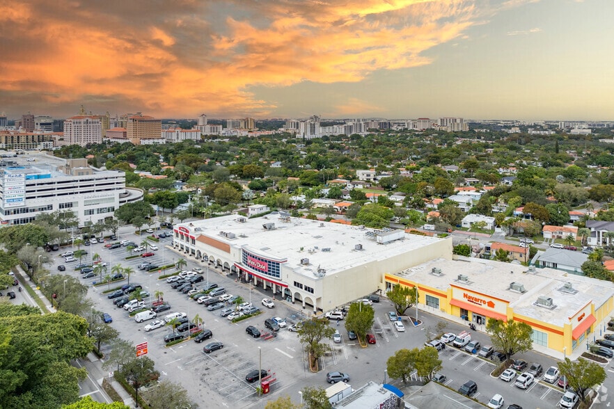 3275 Coral Way, Coral Gables, FL à louer - Aérien – Image 3 sur 3
