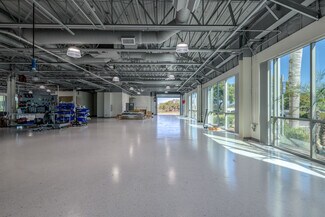Plus de détails pour 1910 Palomar Point Way, Carlsbad, CA - Local d'activités à louer
