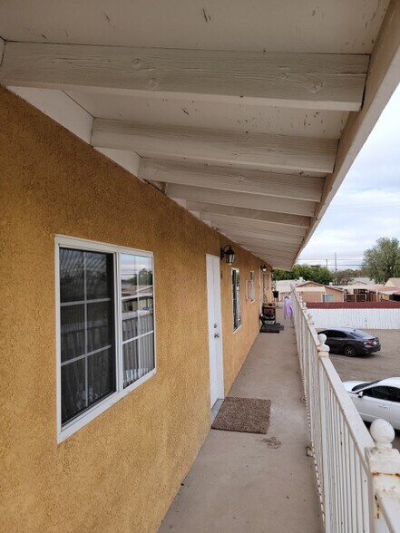 1412 El Centro Ave, El Centro, CA à vendre - Photo principale – Image 1 sur 20