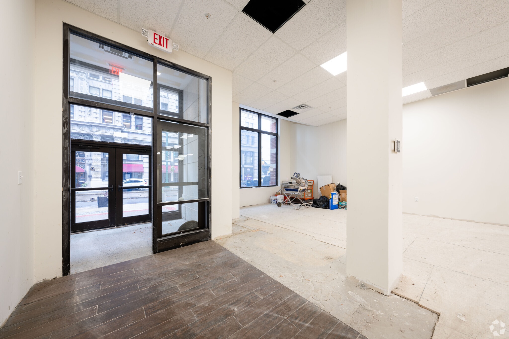 298 Main St, Buffalo, NY à louer Photo intérieure– Image 1 sur 5