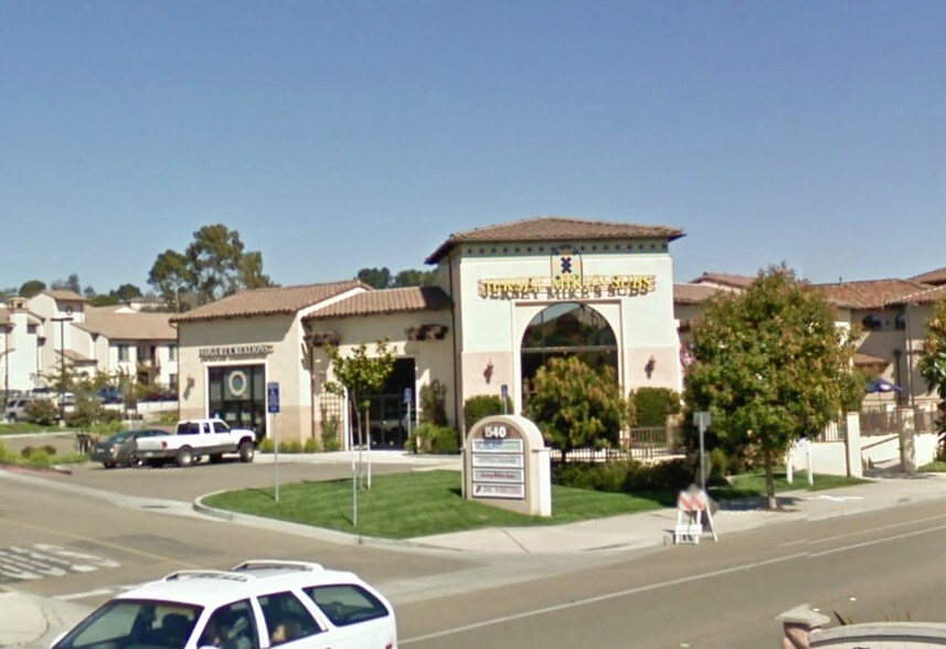 1540 E Grand Ave, Arroyo Grande, CA à louer - Photo principale – Image 1 sur 2
