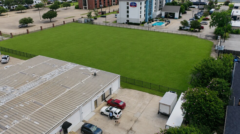 0 Mosley Road, Houston, TX à vendre - Aérien – Image 2 sur 9