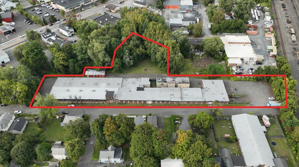 15 Deyo St, Kingston, NY à vendre - Aérien – Image 2 sur 8