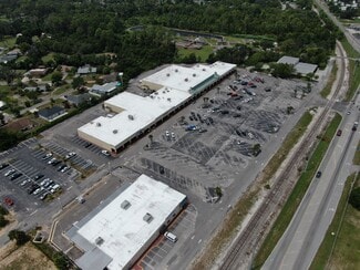 Plus de détails pour 2700-2738 W Old Highway 441, Mount Dora, FL - Local commercial à vendre