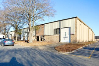 Plus de détails pour 2800 Crusader Cir, Virginia Beach, VA - Industriel/Logistique à louer