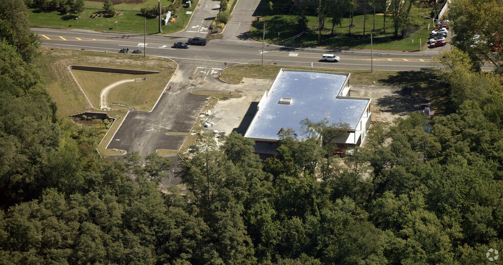 429 State Route 79, Morganville, NJ à louer - Aérien – Image 2 sur 20