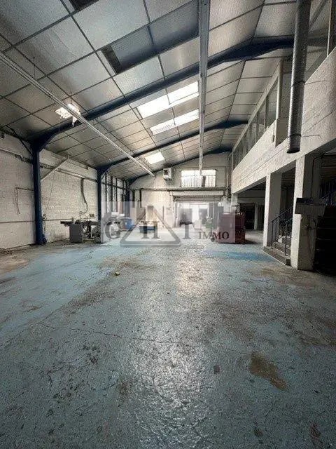 Plus de détails pour Industriel/Logistique à vendre