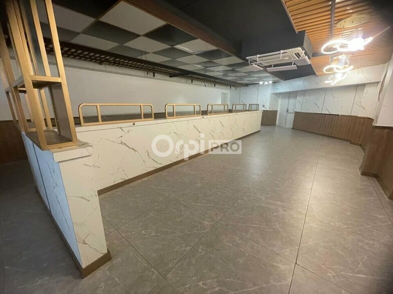 Local commercial dans Quetigny à louer - Photo intérieure – Image 3 sur 3