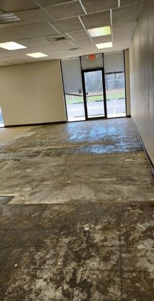 401 E Nasa Rd 1, Webster, TX à louer - Photo de l’immeuble – Image 2 sur 4