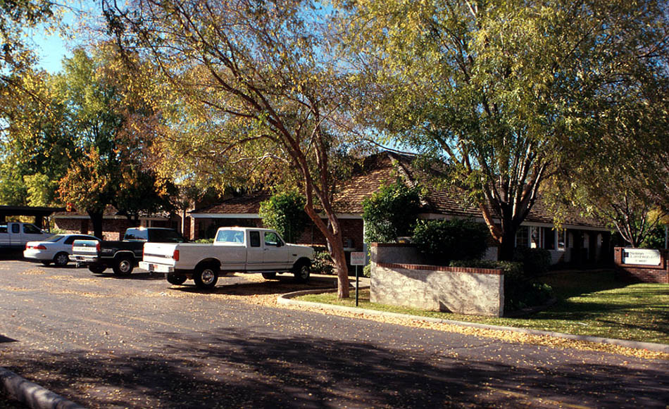 77 W University Dr, Mesa, AZ à vendre - Photo de l’immeuble – Image 2 sur 2