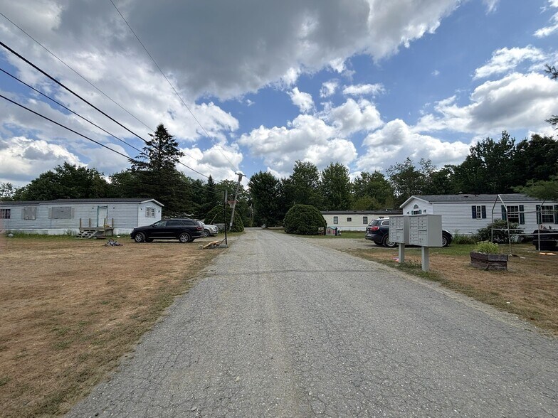 434 Tate Rd, Corinth, ME à vendre - Photo de l’immeuble – Image 3 sur 36