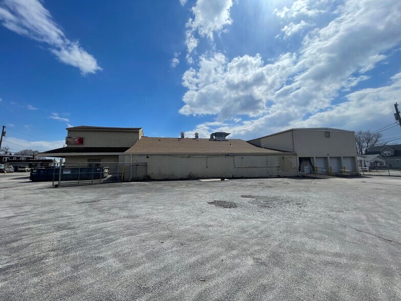 1580 Huddell Ave, Marcus Hook, PA à vendre - Photo de l’immeuble – Image 3 sur 25