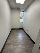 299 Industrial Ln, Torrington, CT à louer Photo intérieure– Image 2 sur 4