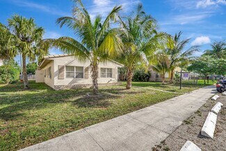 Plus de détails pour 1723 Liberty St, Hollywood, FL - Logement à vendre