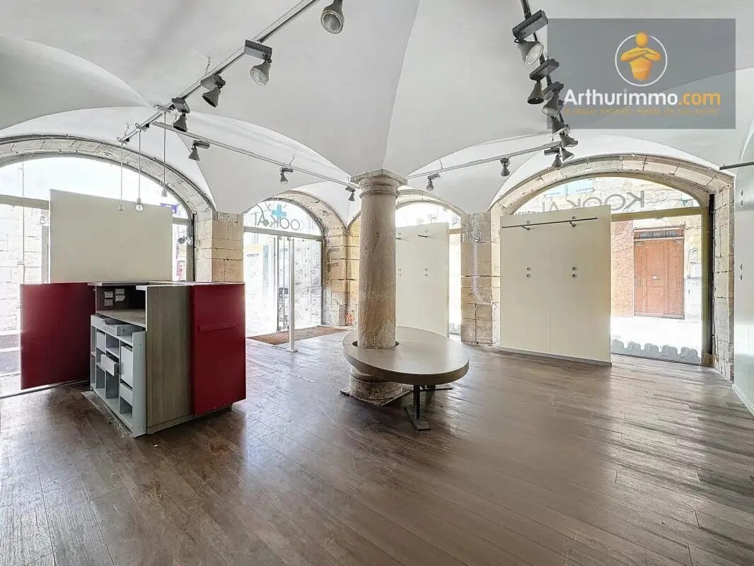 1 Rue Du Tribunal, Bourgoin-Jallieu à louer Photo intérieure– Image 1 sur 10