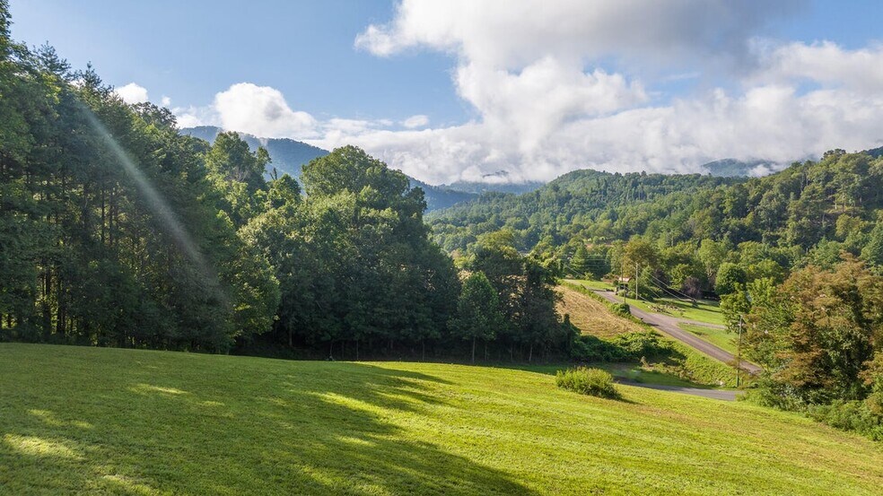 Lot 2 High Country Rd rd, Butler, TN à vendre - Aérien – Image 2 sur 15