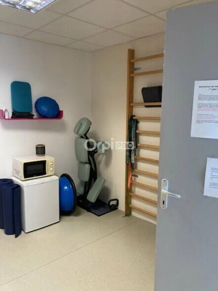 Bureau dans Plouhinec à louer - Photo intérieure – Image 3 sur 3