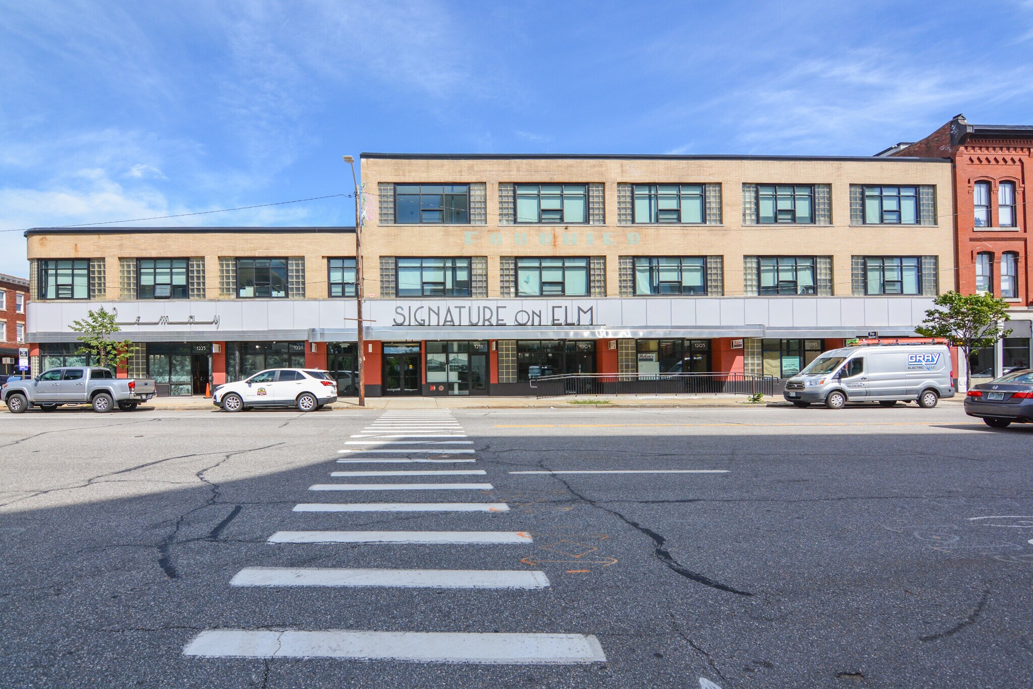 1211-1217 Elm St, Manchester, NH à vendre Photo de l’immeuble– Image 1 sur 13