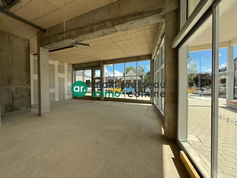 Local commercial dans Avrillé à louer - Photo de l’immeuble – Image 2 sur 3