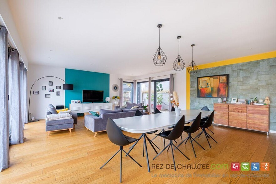 Bureau dans Charbonnières-les-Bains à vendre - Photo de l’immeuble – Image 2 sur 6