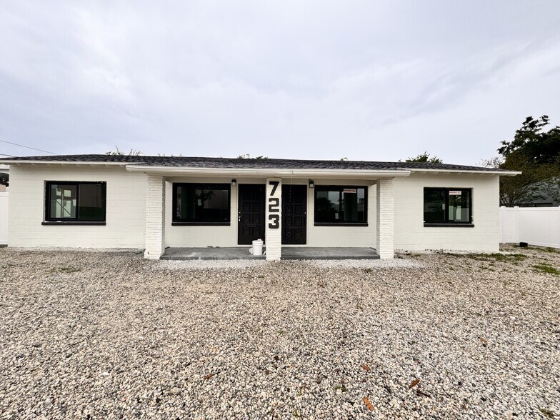 723 Executive Dr, Winter Park, FL à louer - Photo de l’immeuble – Image 1 sur 4