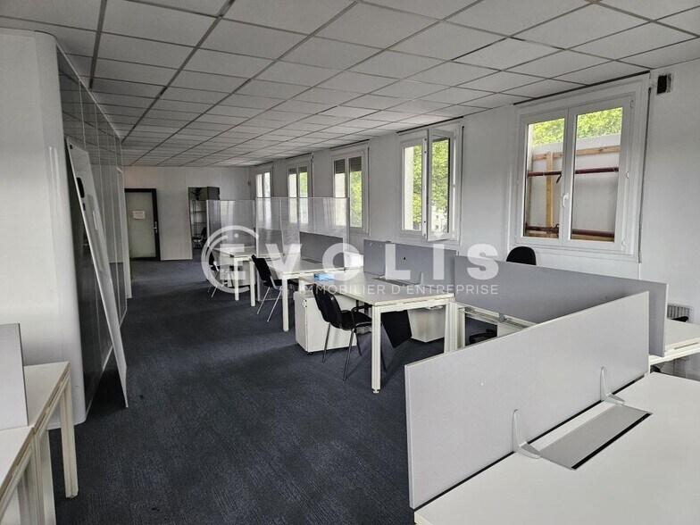 Bureau dans Montrouge à louer - Photo intérieure – Image 3 sur 12