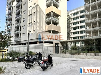 Plus de détails pour 135 Rue Peyssonnel, Marseille - Local commercial à louer