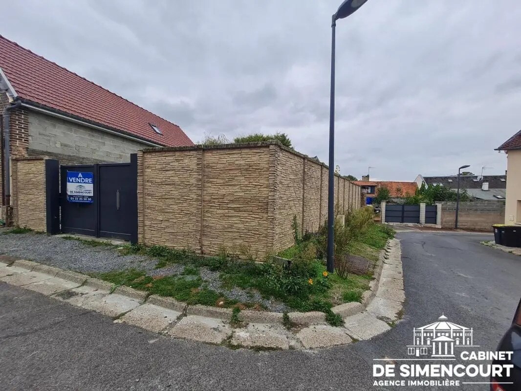 Terrain dans Saint-Sauveur à vendre Photo principale– Image 1 sur 1