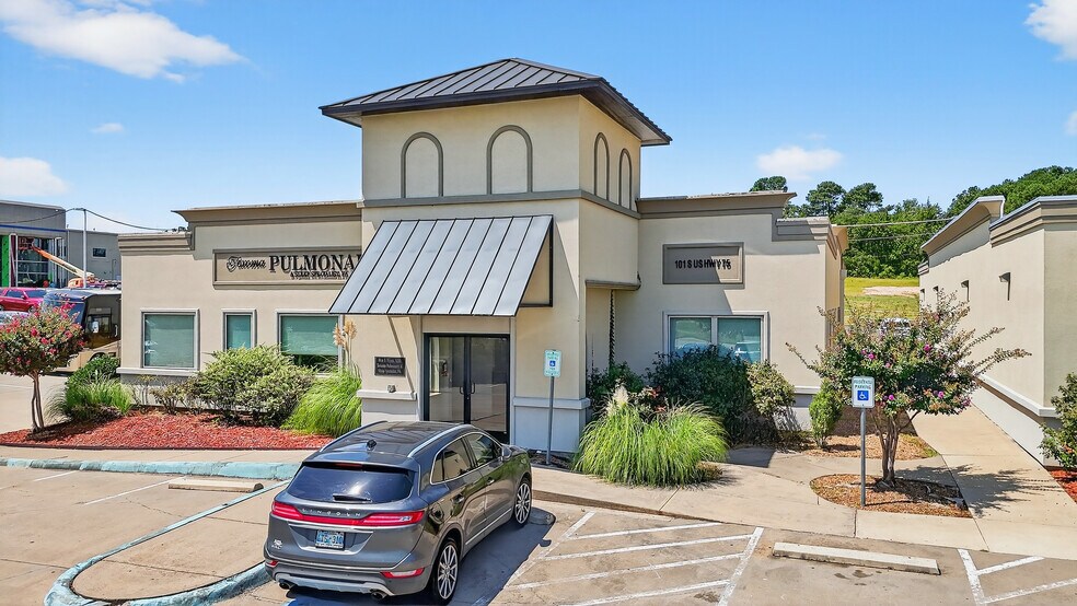 101 S US Highway 75, Denison, TX à louer - Photo de l’immeuble – Image 1 sur 7