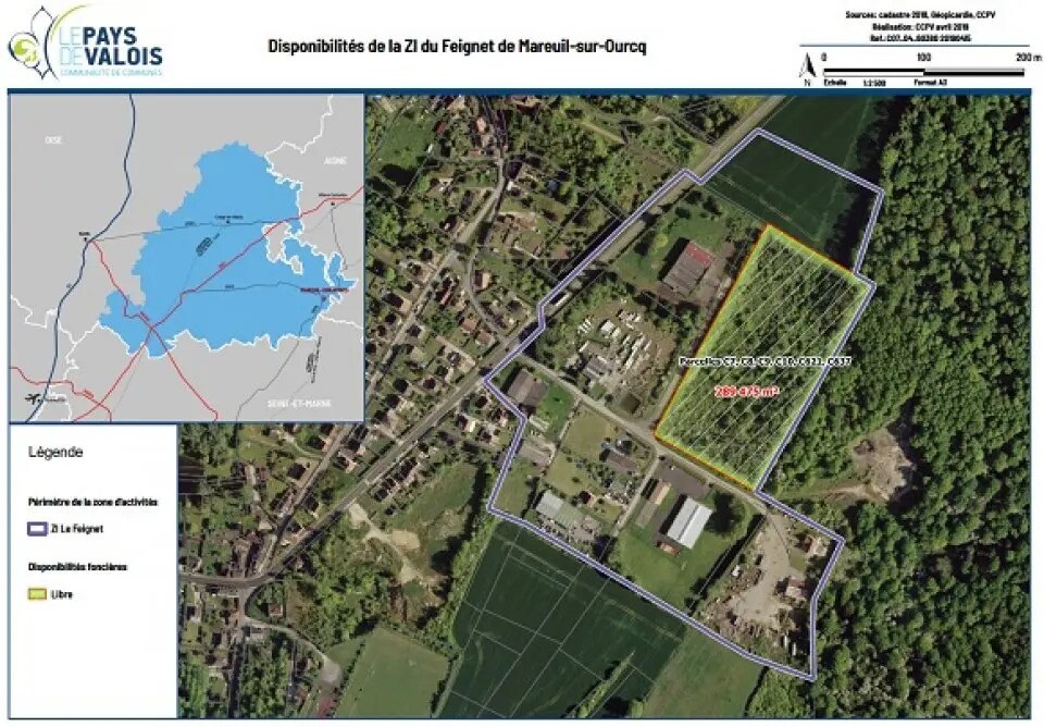 Terrain dans  à vendre Photo de l’immeuble– Image 1 sur 3