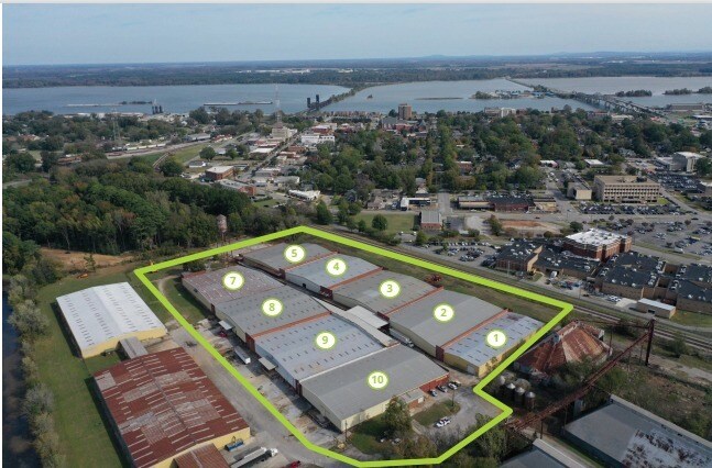 2 Moulton St, Decatur, AL à louer - Photo de l’immeuble – Image 1 sur 6