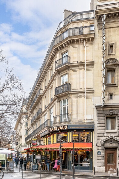 11 Boulevard Des Italiens, Paris à louer - Photo de l’immeuble – Image 2 sur 3