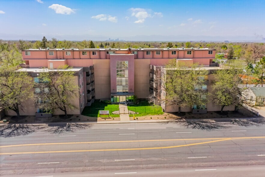 1945 N Peoria St, Aurora, CO à vendre - Photo de l’immeuble – Image 2 sur 65