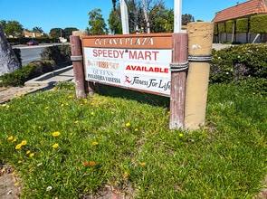 1041-1055 Patterson Rd, Oxnard, CA à louer Photo de l’immeuble– Image 2 sur 5