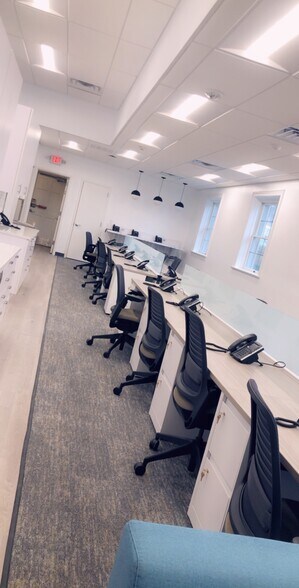 263 Sea Cliff Ave, Sea Cliff, NY à louer - Photo intérieure – Image 3 sur 5