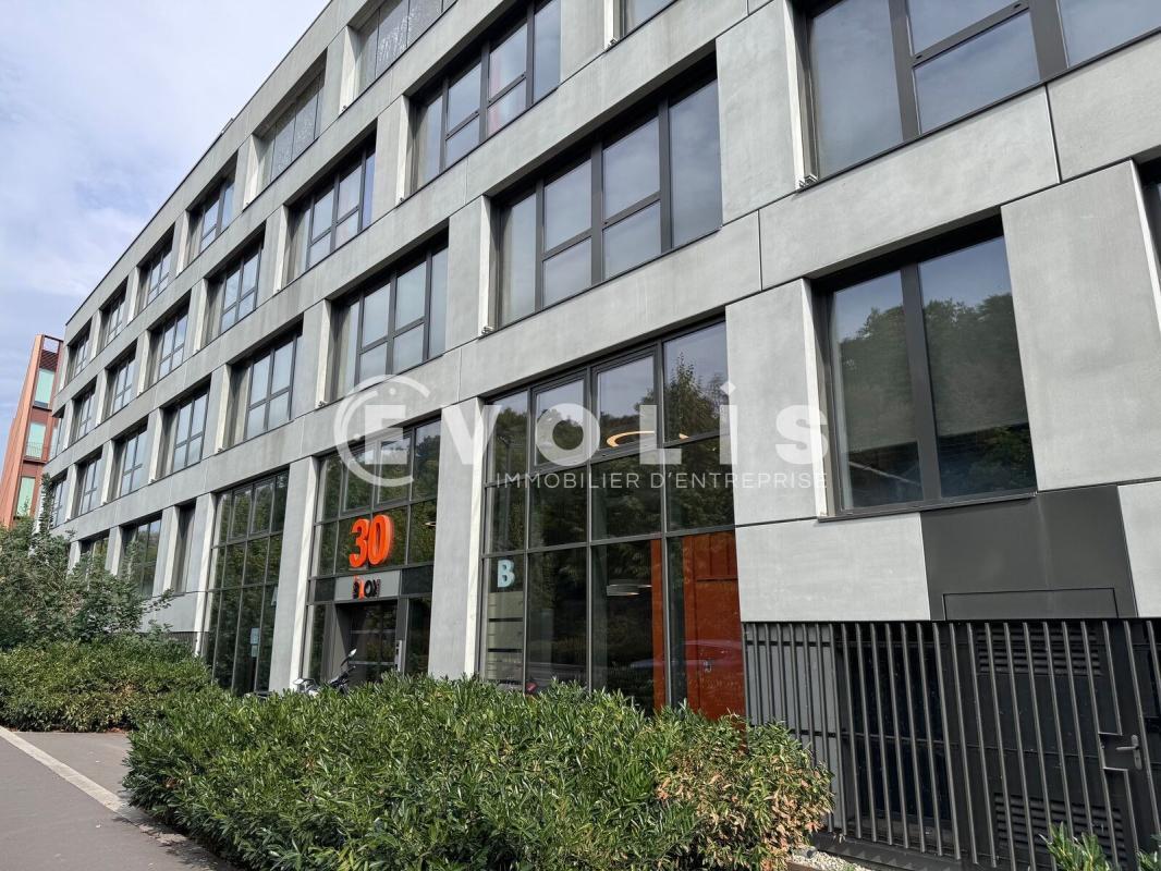 30 Rue Joannès Carret, Lyon à louer Photo de l’immeuble– Image 1 sur 27